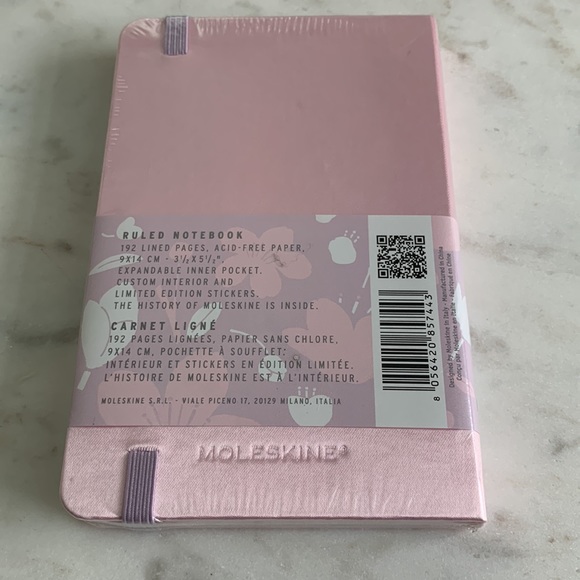 Moleskin Limited Edition Sakura Notebook - Picture 9 of 13